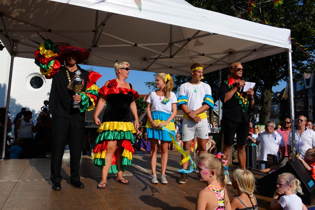 ../Images/Zomercarnaval Noordwijkerhout 244.jpg